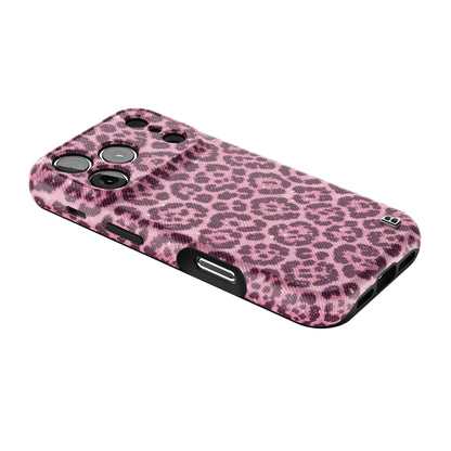 classic-cheetah-pink-statement-iphone-case-Iphone_18_Pro_2.jpg