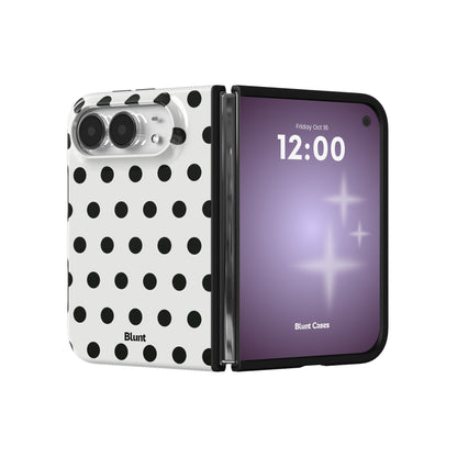 classic-polka-iphone-case iPhone 18 Duo case, view 3