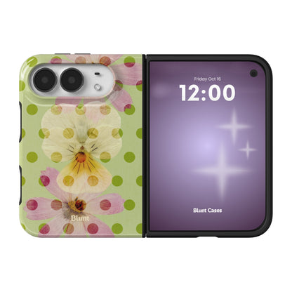 clover-iphone-case iPhone 18 Duo case, view 1