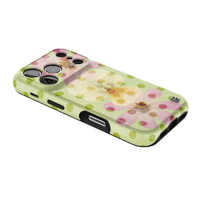clover-statement-iphone-case-Iphone_18_Pro_2.jpg
