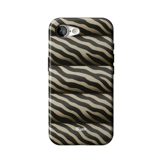 Zebra-Puffer-iphone-case-iPhone 17 E-1
