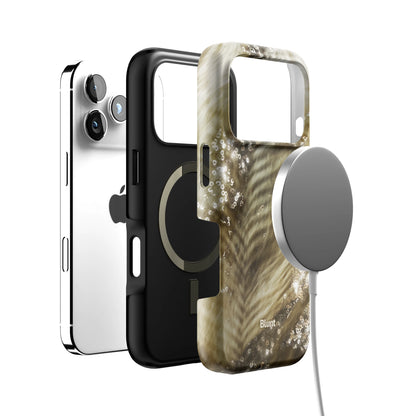 Cosmo iPhone Case gallery - Iphone_17_Pro_4