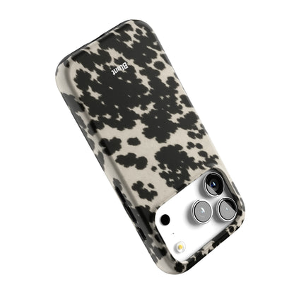 Cowhide iPhone Case gallery - Iphone_17_Pro_5