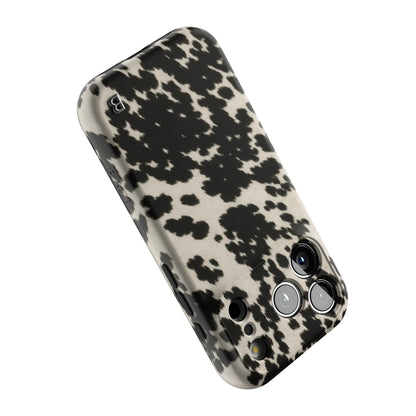 cowhide-statement-iphone-case-Iphone_18_Pro_5.jpg