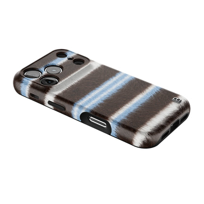 cozy-statement-iphone-case-Iphone_18_Pro_2.jpg