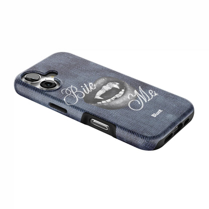 Bite-Me-iphone-case-iPhone 17-2