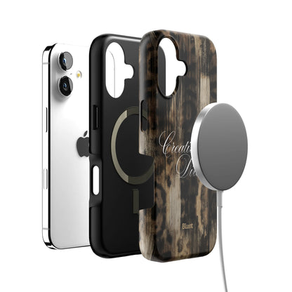 Creative Director iPhone Case gallery - Iphone_17_Iphone_4