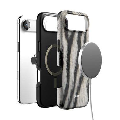 Cruella iPhone Case gallery - Iphone_17_Air_4