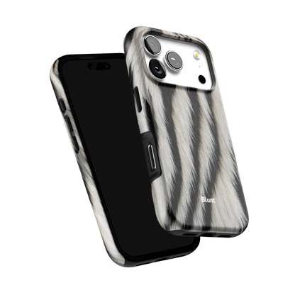 Cruella iPhone Case gallery - Iphone_17_Pro_6
