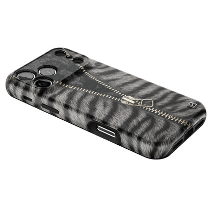 cruelly-statement-iphone-case-Iphone_18_Pro_Max_2.jpg