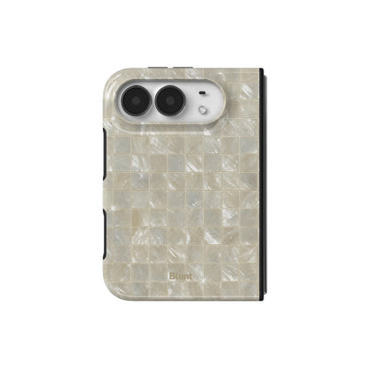crystal-clear-iphone-case iPhone 18 Duo case, view 2