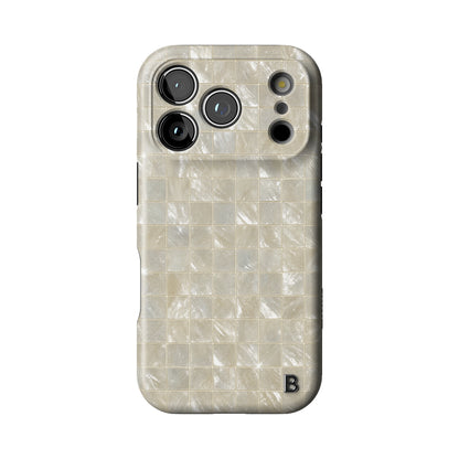 crystal-clear-statement-iphone-case-Iphone_18_Pro_1.jpg