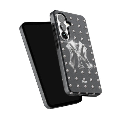 Studded-Newyorker-samsung-case-Galaxy S26-5