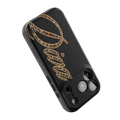 diva-cheetah-statement-iphone-case-Iphone_18_Pro_5.jpg