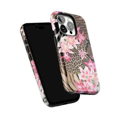 Divina iPhone Case gallery - Iphone_15_Pro_6