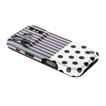 dock-club-statement-iphone-case-Iphone_18_Pro_2.jpg