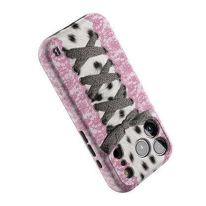 dotted-damsel-statement-iphone-case-Iphone_18_Pro_5.jpg
