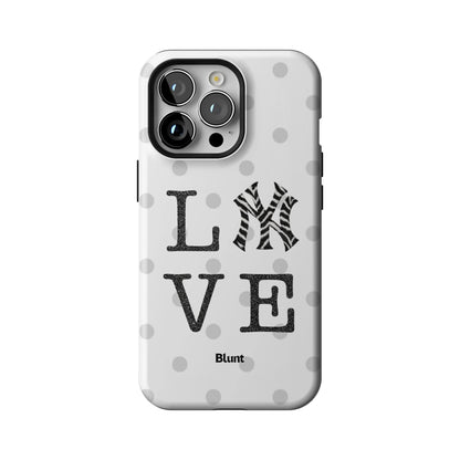Dotted Newy iPhone Case gallery - Iphone_13_Pro_1