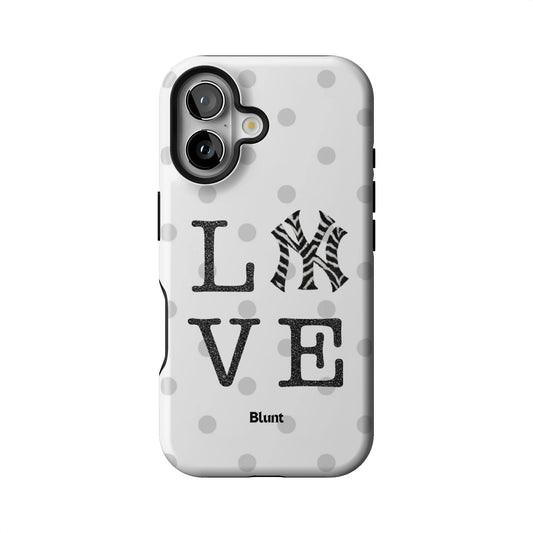 Dotted Newy iPhone Case gallery - Iphone_16_Iphone_1