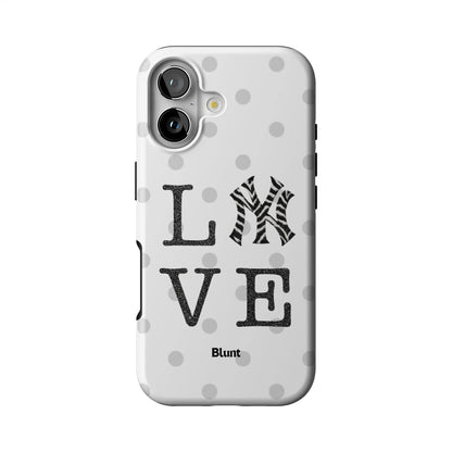 Dotted Newy iPhone Case gallery - Iphone_17_Iphone_1