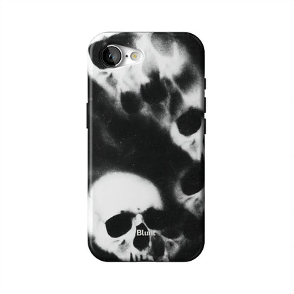 Smoke-Skull-iphone-case-iPhone 17 E-1