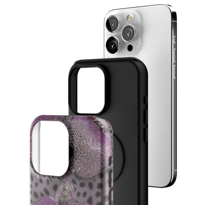 Duskaia iPhone Case gallery - Iphone_15_Pro_Max_3