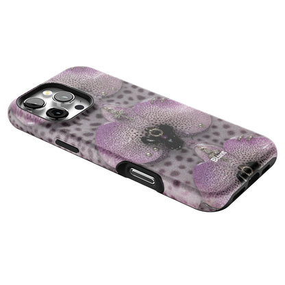 Duskaia iPhone Case gallery - Iphone_16_Pro_Max_2