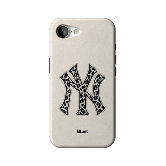 Lower-East-iphone-case-iPhone 17 E-1