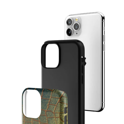 Emerald Fang iPhone Case gallery - Iphone_11_Pro_3