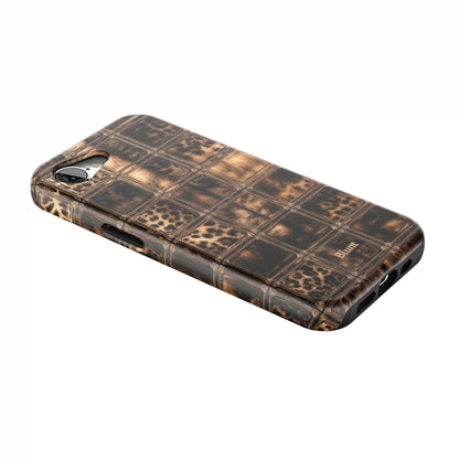 Checkered-Print-iphone-case-iPhone 17 E-2