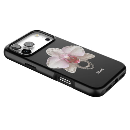 Ethereal Kiss iPhone Case gallery - Iphone_17_Pro_Max_2