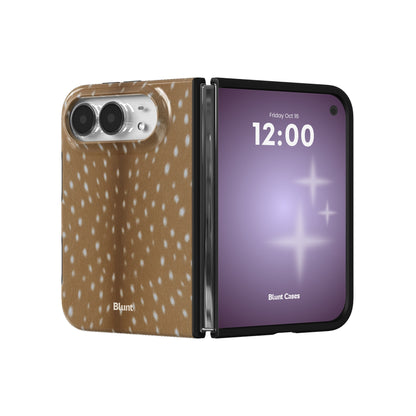 fawn-iphone-case iPhone 18 Duo case, view 3