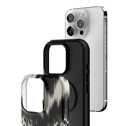 Ferine iPhone Case gallery - Iphone_16_Pro_3