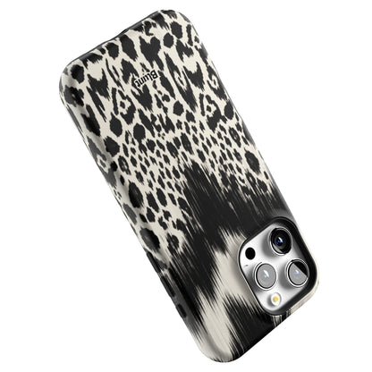 Ferine iPhone Case gallery - Iphone_16_Pro_Max_5