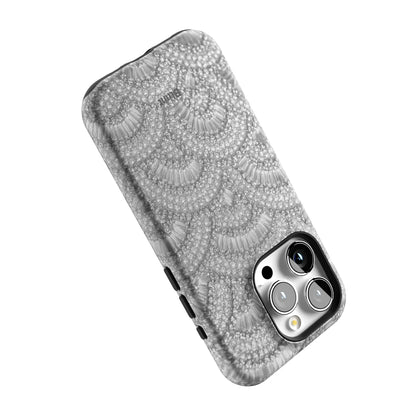 Frost Scallop iPhone Case gallery - Iphone_15_Pro_5