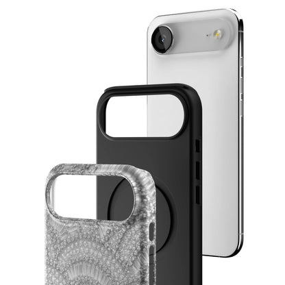 Frost Scallop iPhone Case gallery - Iphone_17_Air_3
