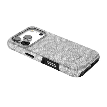 Frost Scallop iPhone Case gallery - Iphone_17_Pro_2