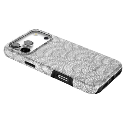 Frost Scallop iPhone Case gallery - Iphone_17_Pro_Max_2