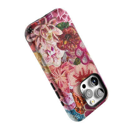 Garden Luxe iPhone Case gallery - Iphone_16_Pro_5