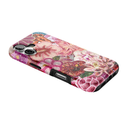 Garden Luxe iPhone Case gallery - Iphone_17_Iphone_2