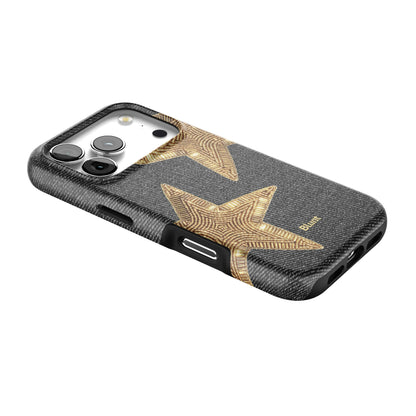 Golden North iPhone Case gallery - Iphone_17_Pro_2