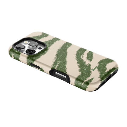 Grinch iPhone Case gallery - Iphone_16_Pro_2