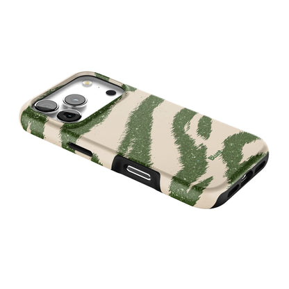 Grinch iPhone Case gallery - Iphone_17_Pro_2