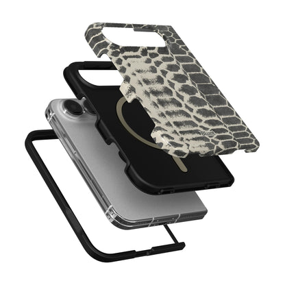 grip-iphone-case iPhone 18 Duo case, view 6