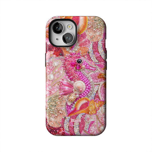 Girly-Cove-iphone-case-iPhone 15-1
