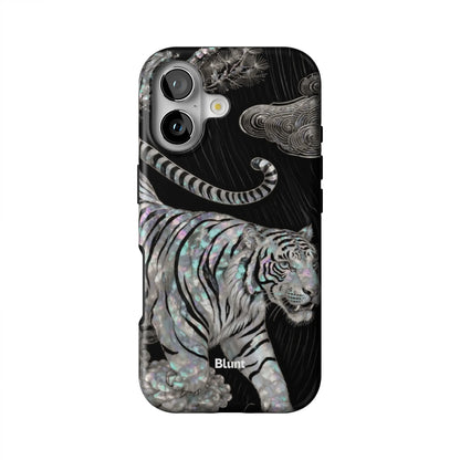 Wild-Holo-iphone-case-iPhone 17-1
