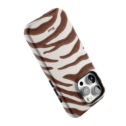 Hazel Zarco iPhone Case gallery - Iphone_16_Pro_5
