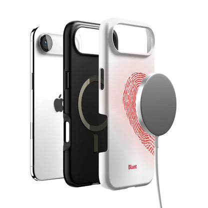 Heart Print White iPhone Case gallery - Iphone_17_Air_4
