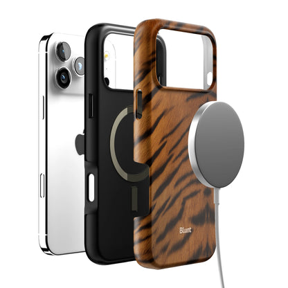 Honey Claw iPhone Case gallery - Iphone_17_Pro_Max_4