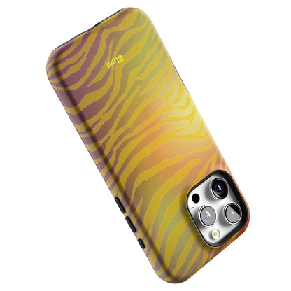 Honey Tiger iPhone Case gallery - Iphone_16_Pro_Max_5